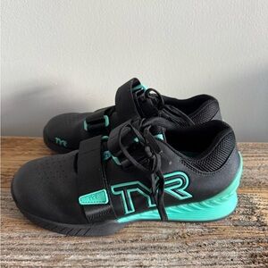 TYR L1 Lifters-Women 10/Men 8.5